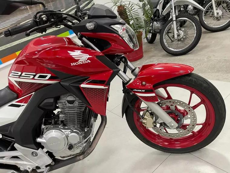 Honda CB Twister Vermelho 29