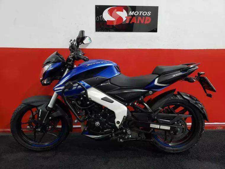 Bajaj Dominar Azul 4