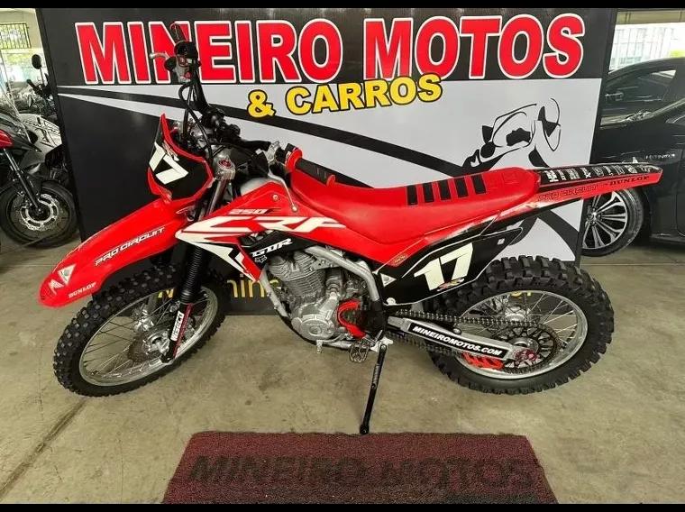 Honda CRF 250 Vermelho 2