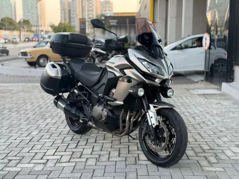 Kawasaki Versys Prata 3