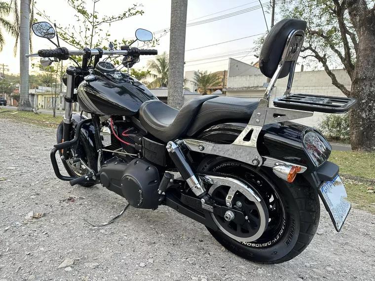 Harley-Davidson Fat Bob Preto 1