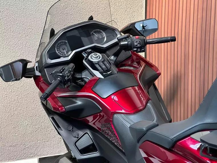 Honda Gold Wing Vermelho 2