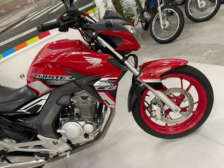 Honda CB Twister Vermelho 32