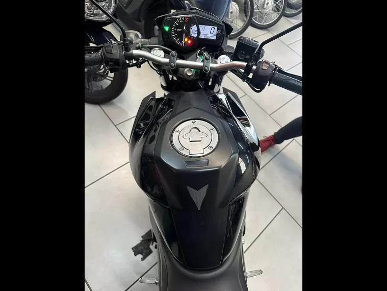 Yamaha MT-03 Preto 16