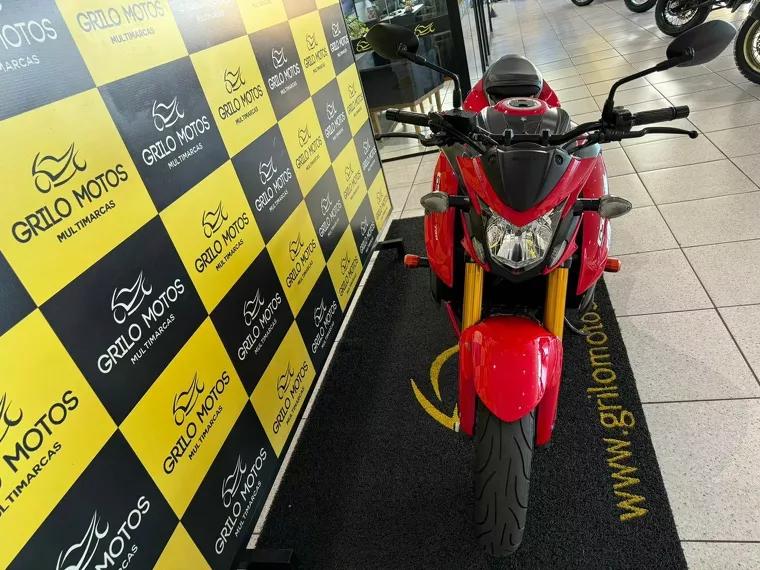 Suzuki GSX-S Vermelho 4