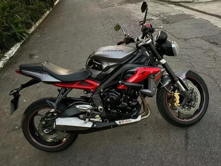 Triumph Street Triple Cinza 2