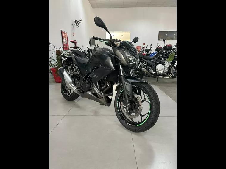 Kawasaki Z Preto 13