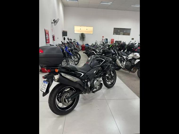 Suzuki V-Strom Preto 5