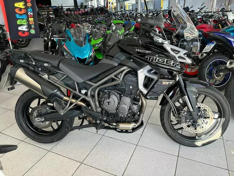 Triumph Tiger 800 Preto 26