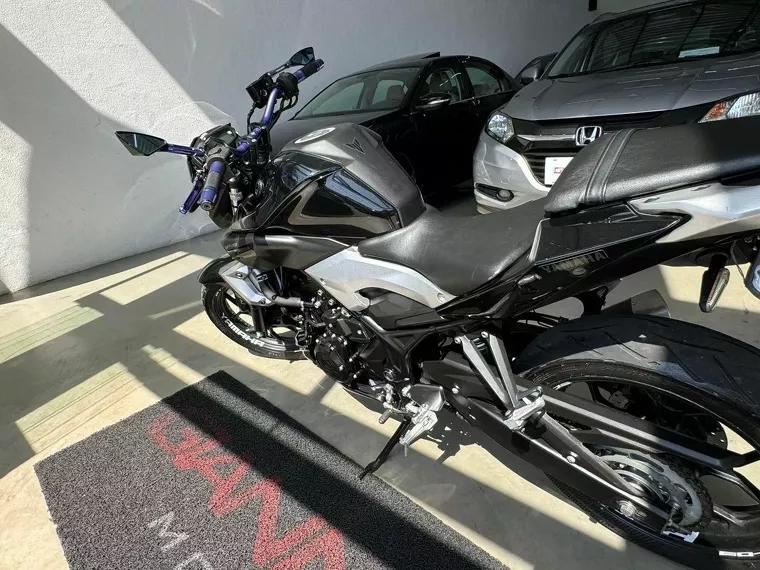 Yamaha MT-03 Preto 3