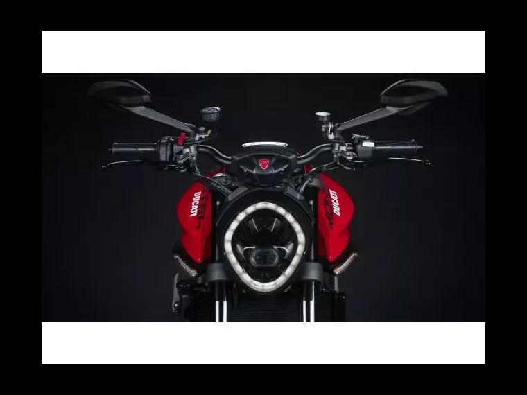 Ducati Monster Vermelho 3