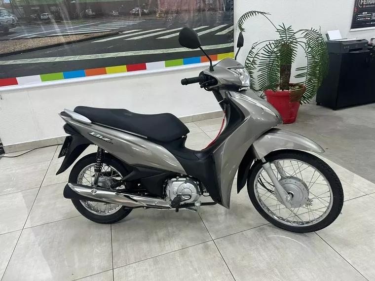 Honda Biz Cinza 1