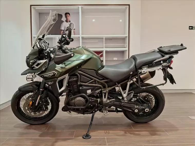 Triumph Tiger 1200 Verde 6