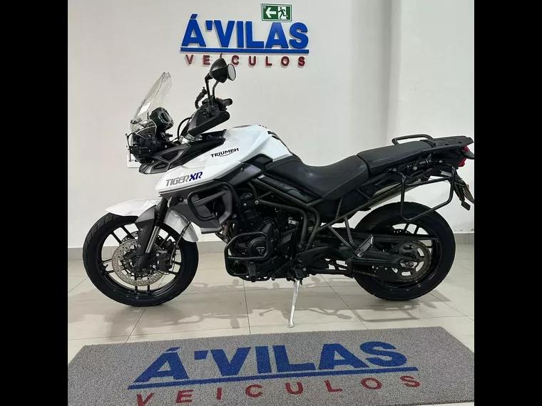 Triumph Tiger 800 Branco 9