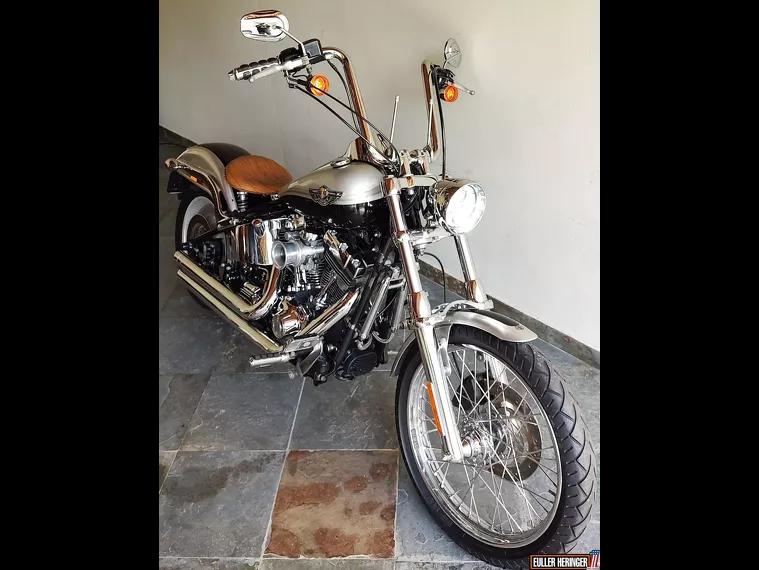 Harley-Davidson Deuce Cinza 5