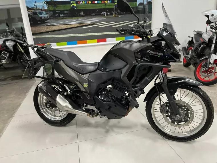 Kawasaki Versys Preto 19