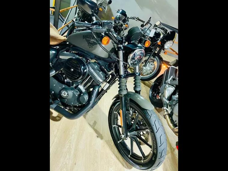 Harley-Davidson Sportster 883 Cinza 5