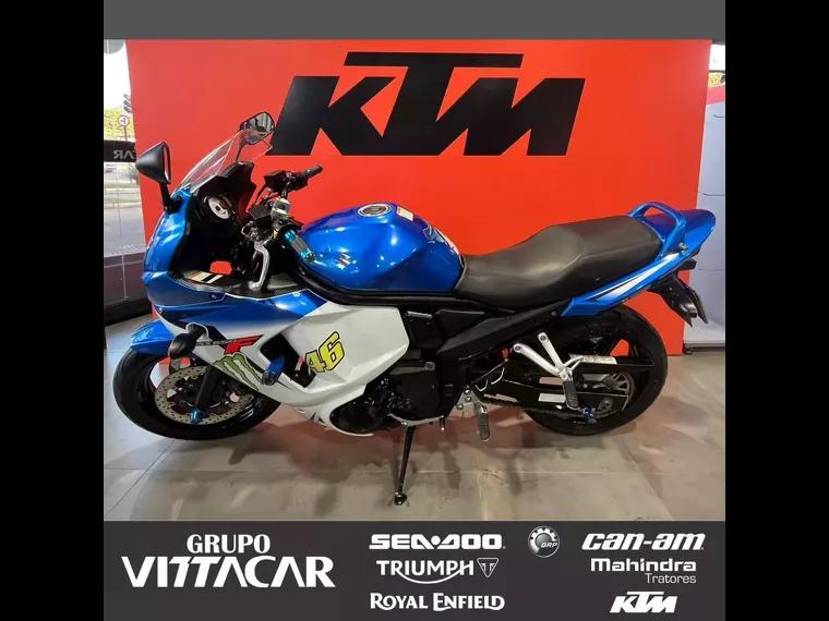 Suzuki GSX Azul 6