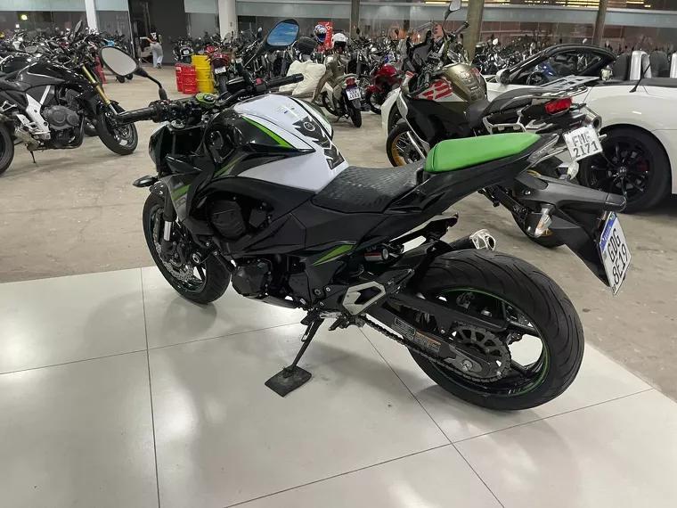 Kawasaki Z Branco 11