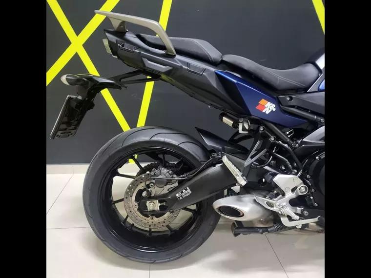 Yamaha MT-09 Azul 8