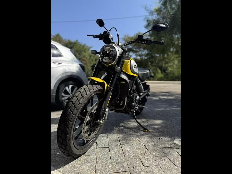 Ducati Scrambler Amarelo 6