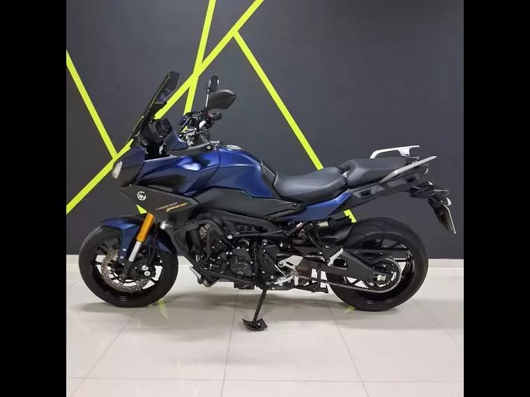 Yamaha MT-09 Azul 4