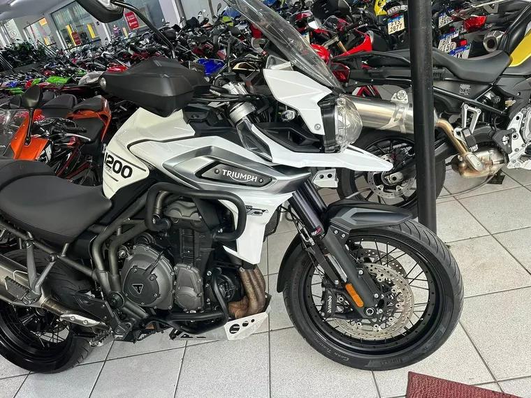 Triumph Tiger 1200 Branco 3