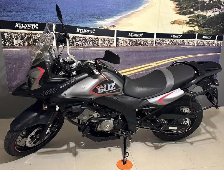 Suzuki V-Strom Cinza 1