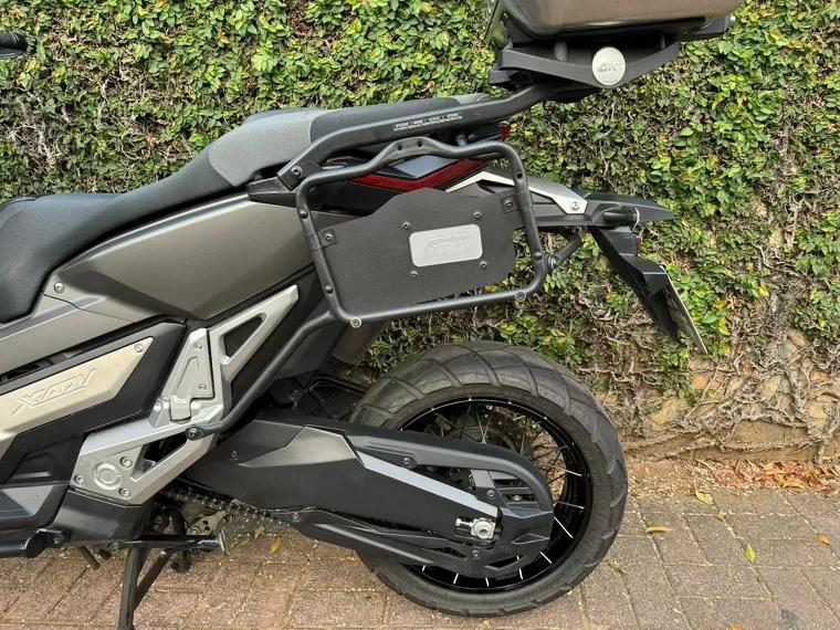 Honda X-Adv Cinza 3