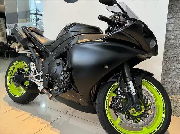 Yamaha YZF R1 Preto 3