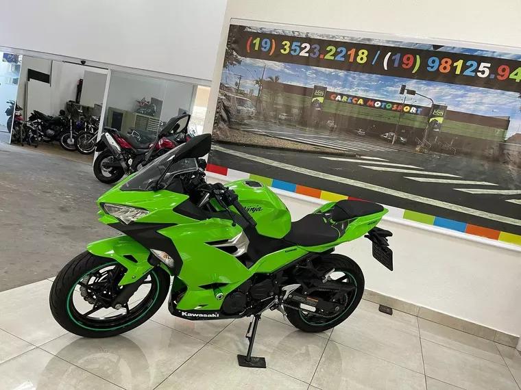 Kawasaki Ninja Verde 7