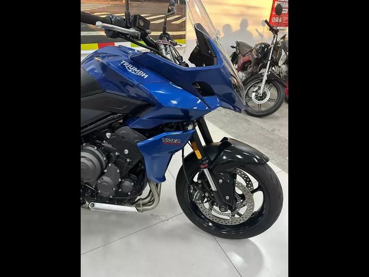 Triumph Tiger Sport Azul 17