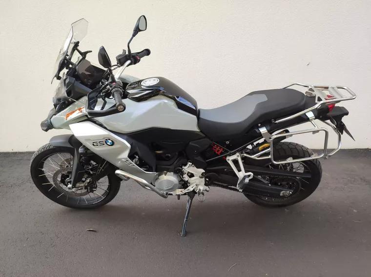 BMW F 850 Cinza 5