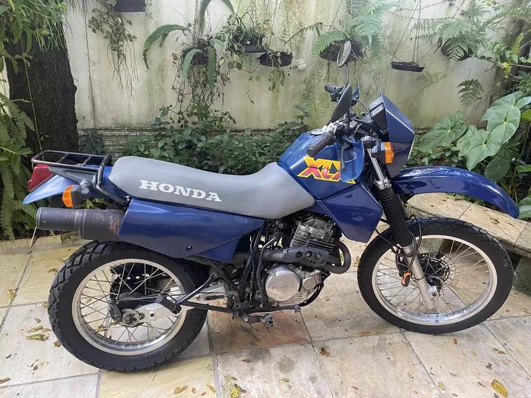 Honda XLX 350 Azul 3