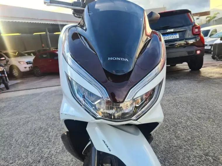 Honda PCX Branco 26