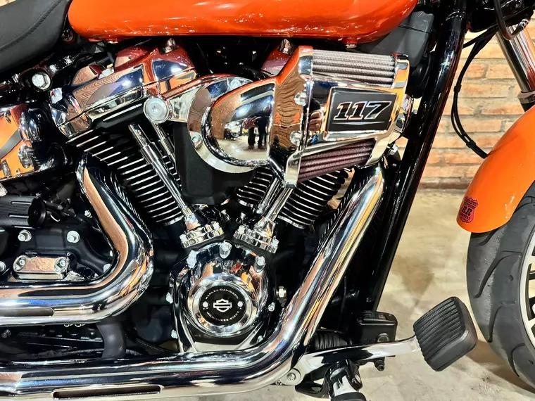 Harley-Davidson Breakout Laranja 8