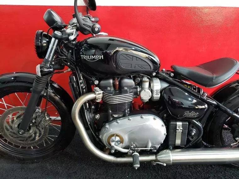 Triumph Bobber Preto 11