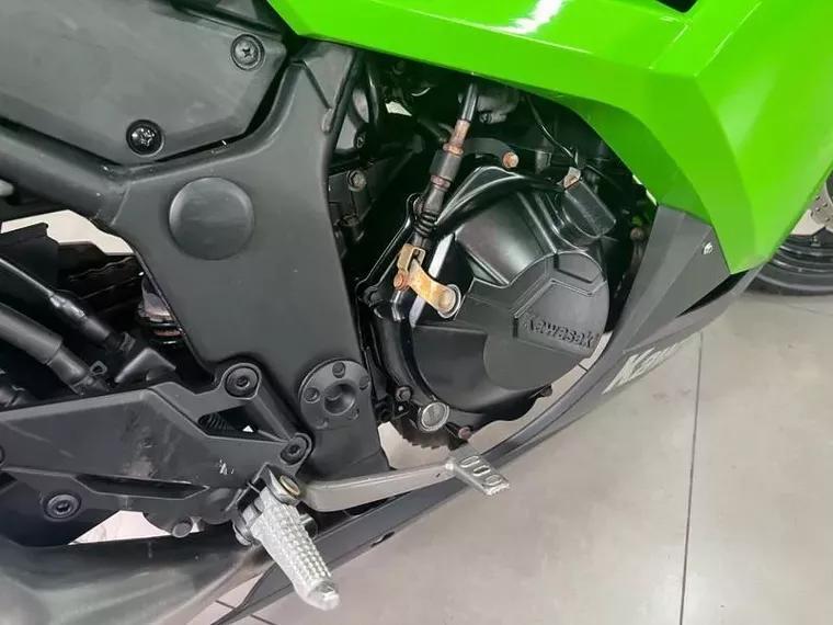 Kawasaki Ninja Verde 5