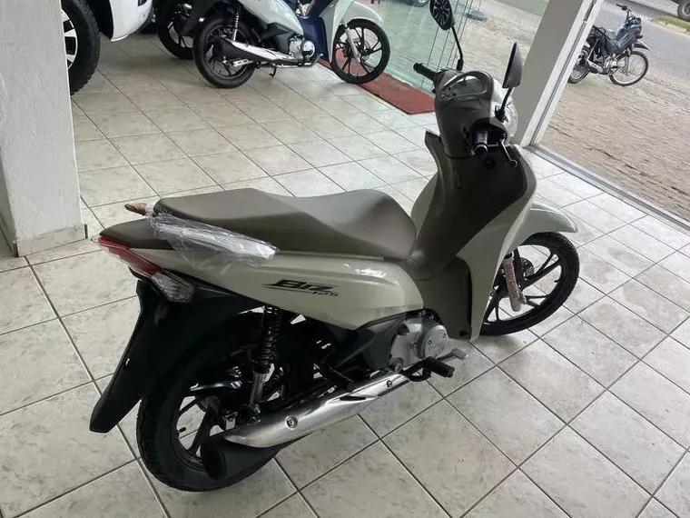 Honda Biz Branco 4