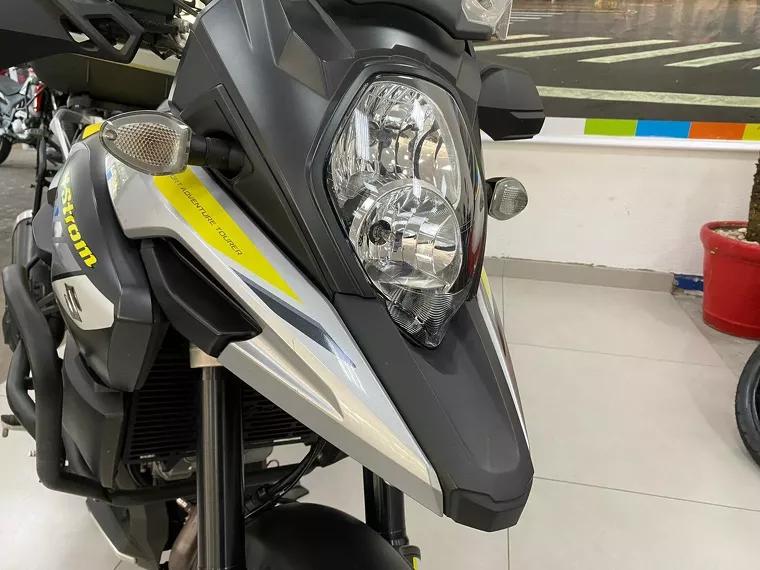 Suzuki V-Strom Amarelo 3