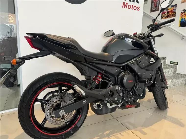 Yamaha XJ6-N Preto 5