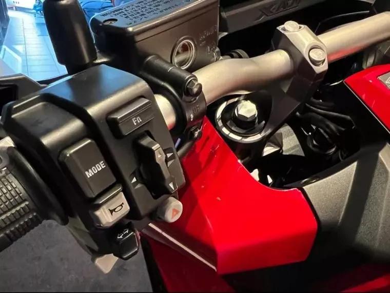 Honda X-Adv Vermelho 16