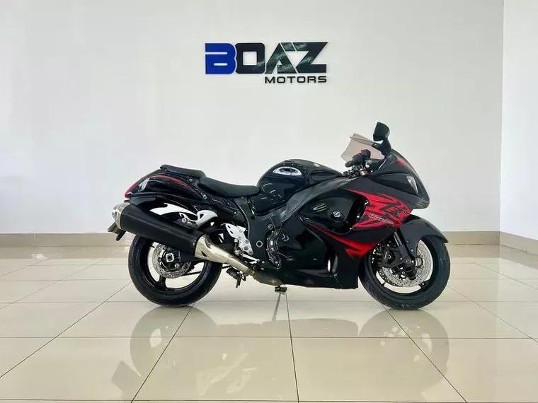 Suzuki GSX Preto 1