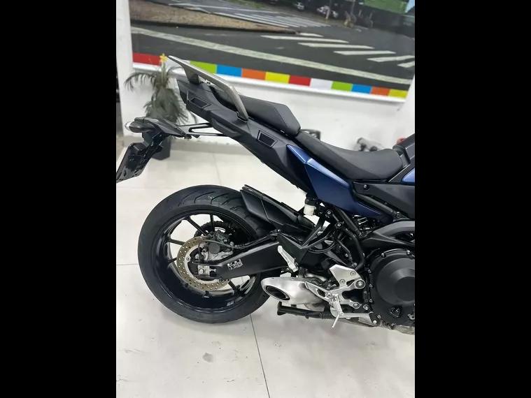 Yamaha MT-09 Azul 8