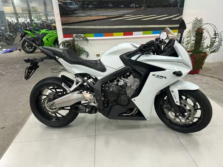 Honda CBR 650 Branco 1