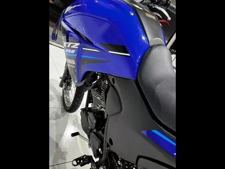 Yamaha XTZ 250 Azul 4