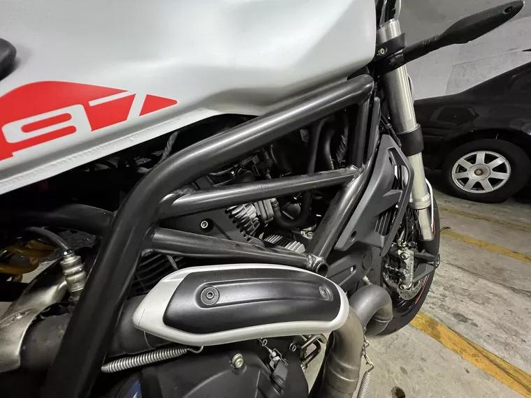 Ducati Monster Branco 9