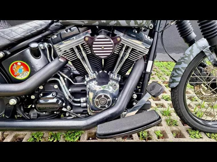 Harley-Davidson Blackline Verde 7