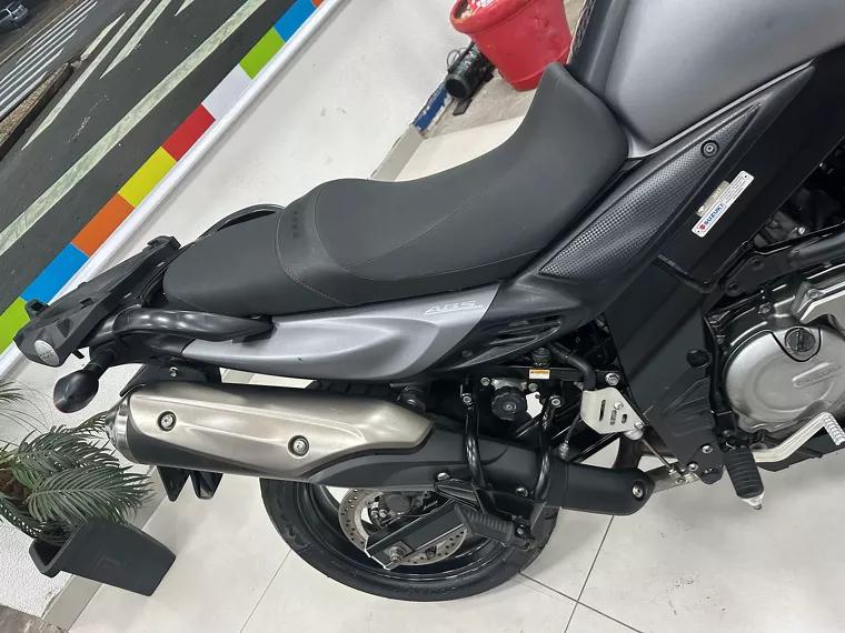 Suzuki V-Strom Cinza 6