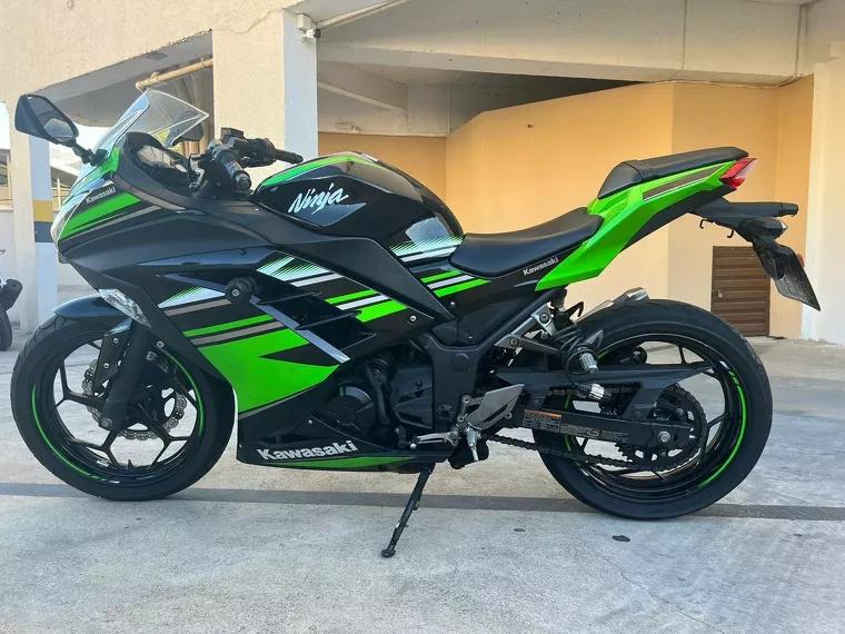 Kawasaki Ninja Verde 1